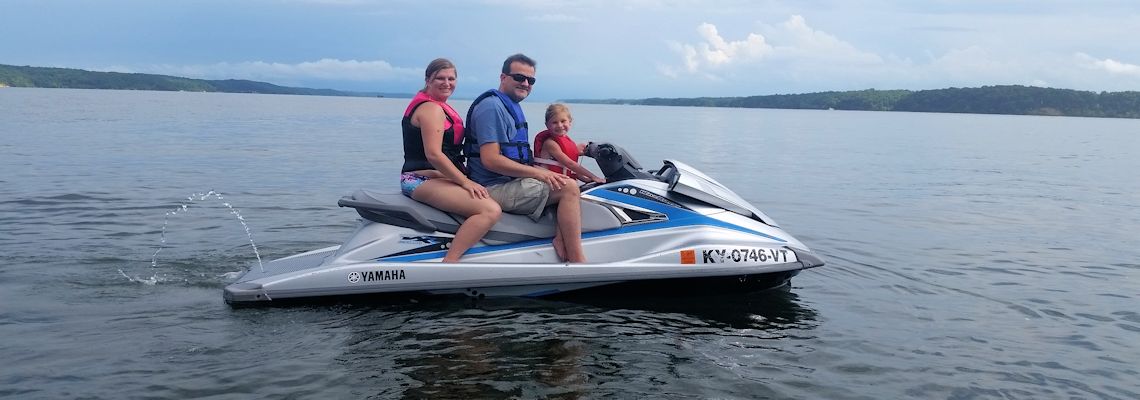 Boating on Kentucky Lake